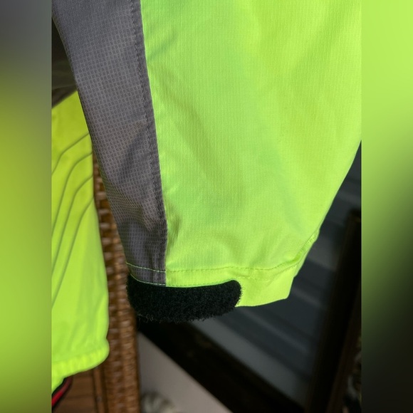 Specialized Jacket Mens Green Gray Deflect Hybrid Cycling Zip Off - Picture 6 of 8